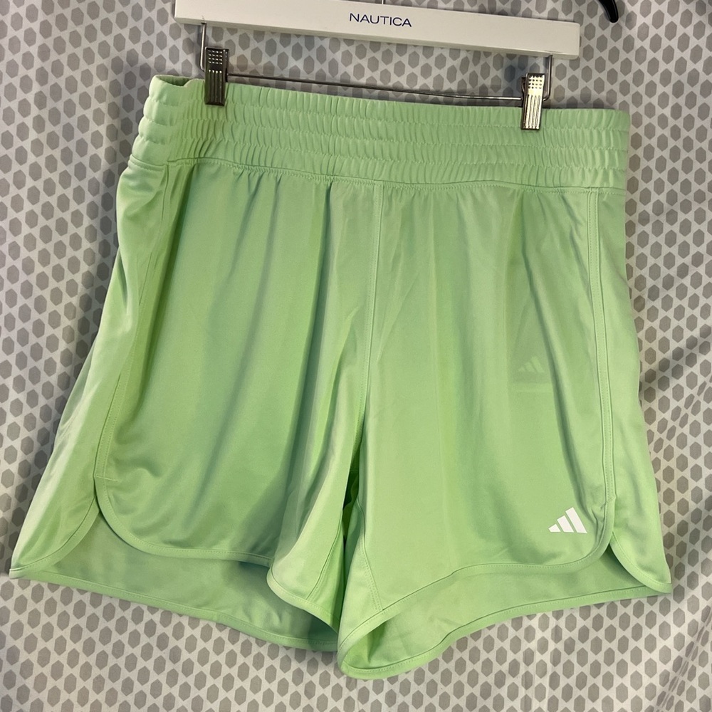 Adidas Shorts 139